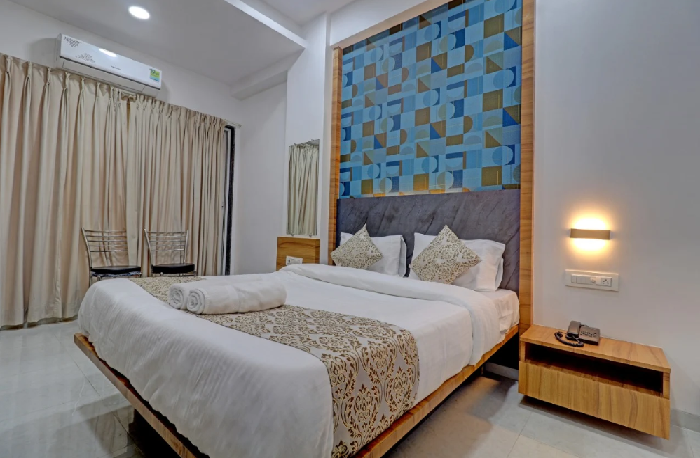 1 x Deluxe Room